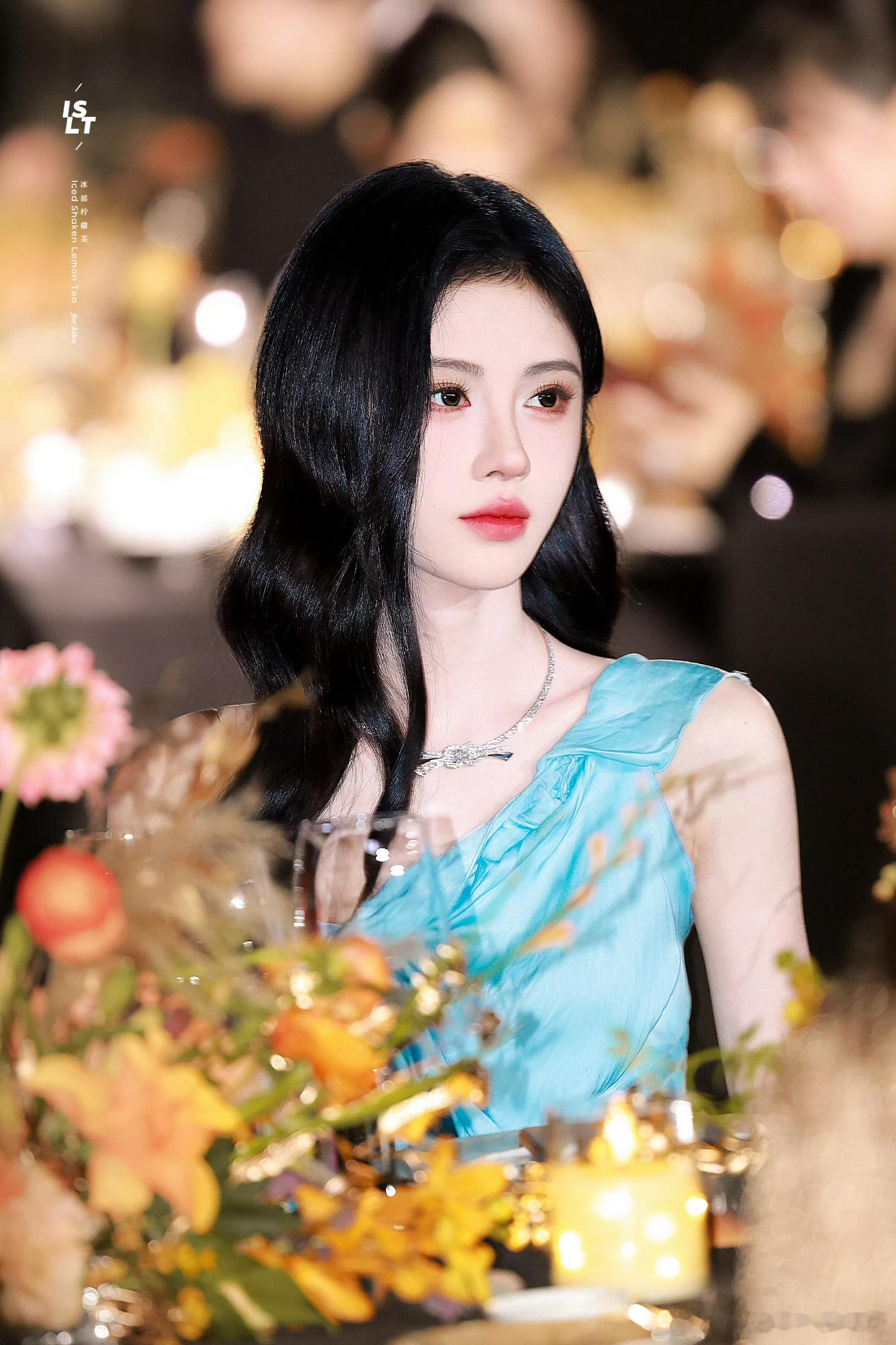 jjy鞠婧祎阿黛 jjy鞠婧祎来战 今年的的冬天格外的冷幸好你比冬天先到