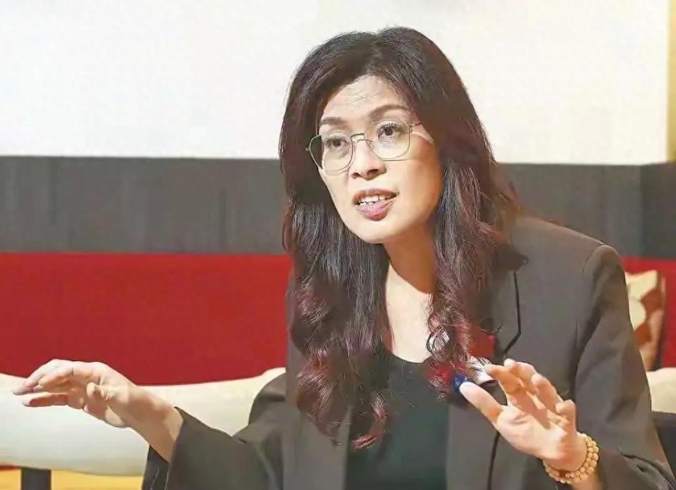 郑丽文“亲美友日和陆”VS杨志良“两岸合则第一”：
台当局走的是哪条路？
国民党