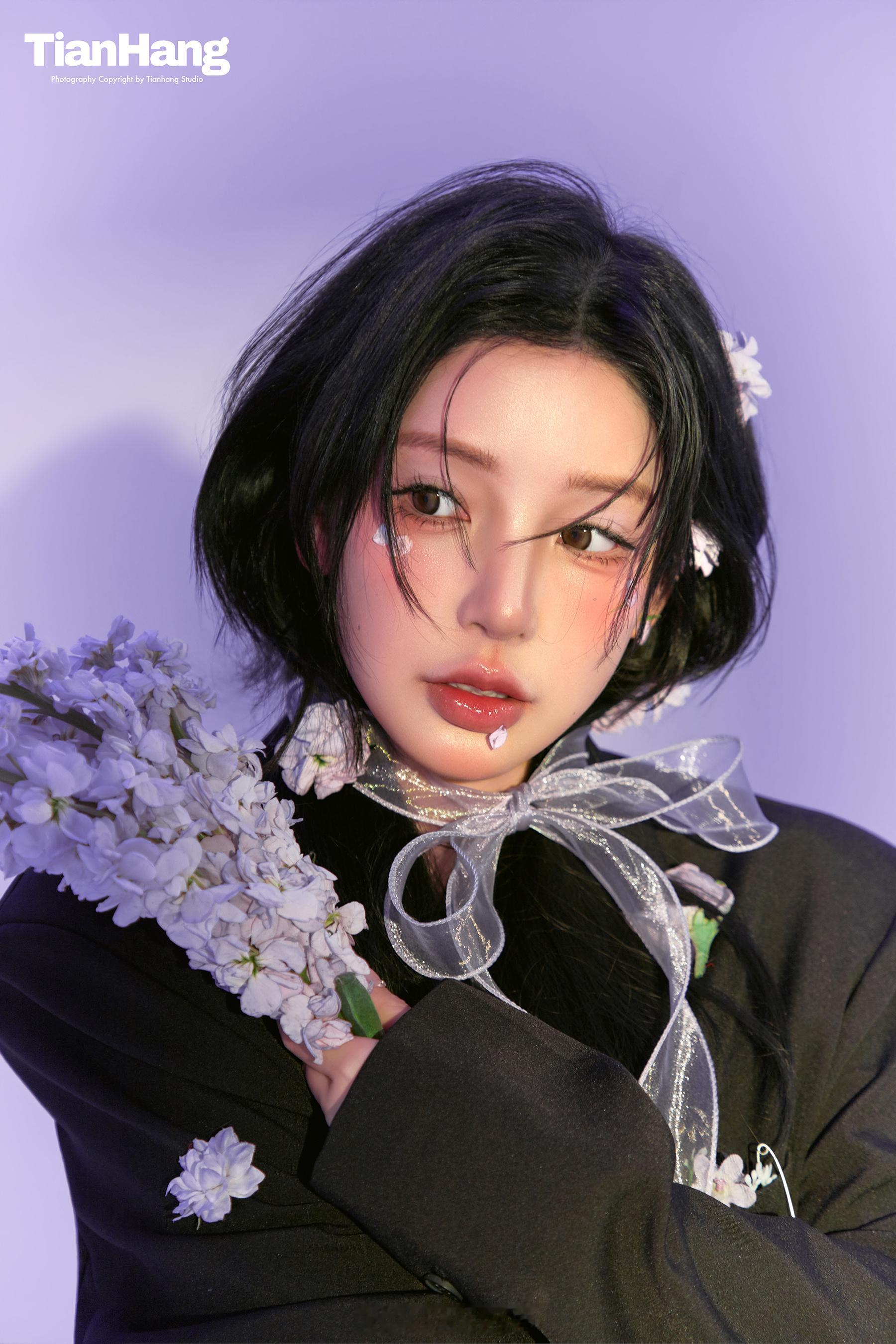 ✨棚拍分享西装也想沾沾春天的浪漫气息💐天航工作室韩系棚拍时尚韩杂少女心花漾