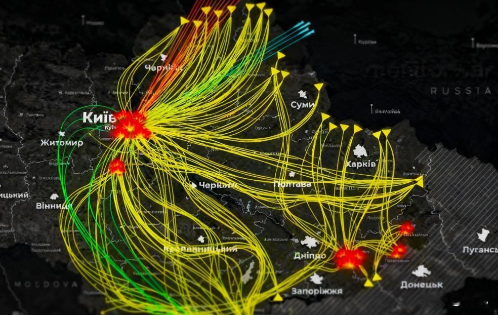 俄军对基辅的大规模空袭，本质上是一场围绕战局与外交的“信号战”，俄军对基辅的空袭