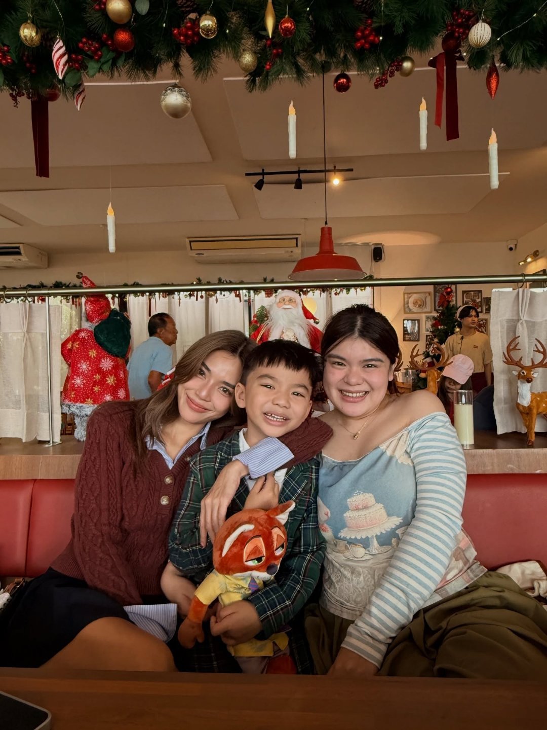 prangkannarun Prang Kannarun｜IG动态🐰圣诞节家庭