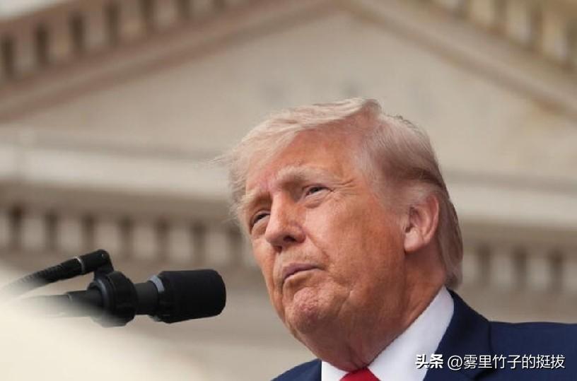 特朗普称伊朗协议应涵盖其他国家加入亚伯拉罕协议。
美国总统唐纳德・特朗普表示，与