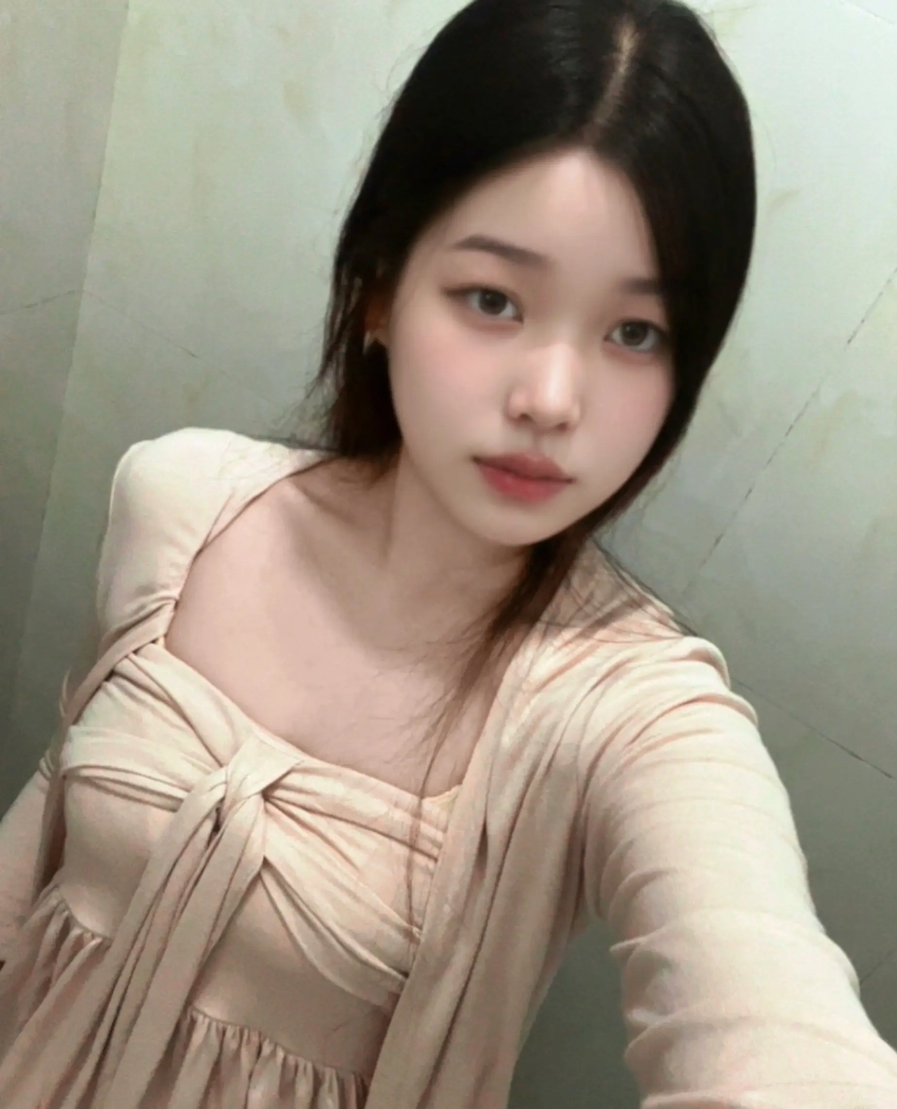 黑发 日更 老婆