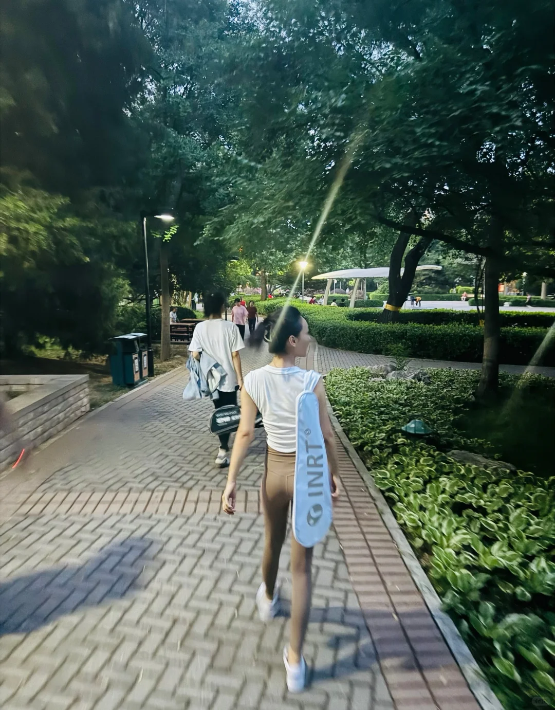 不飞航班在干嘛？