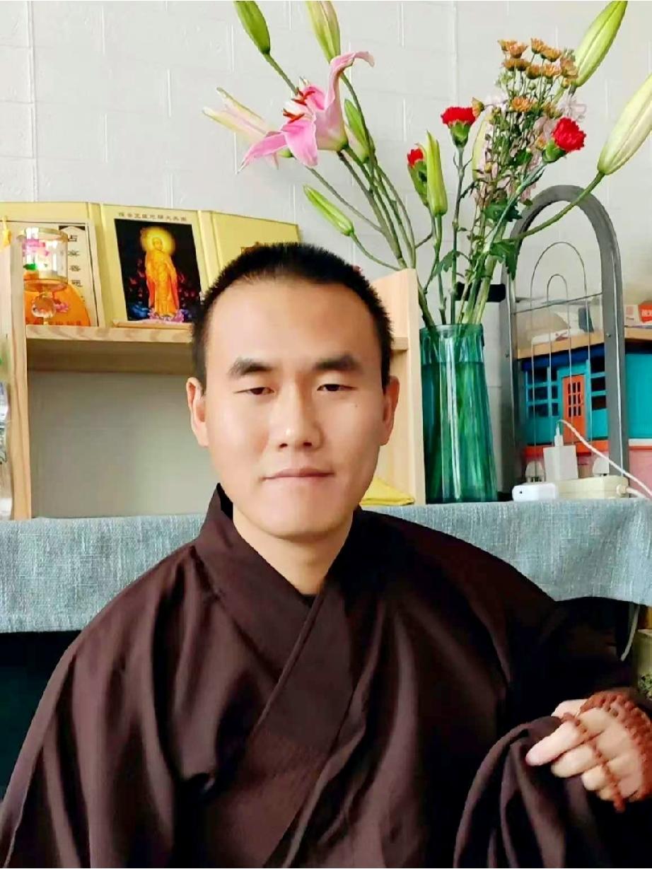 学佛的老公“忍”了我16年，他是这样说的

刚结婚的时候，
我反感老公学佛。
