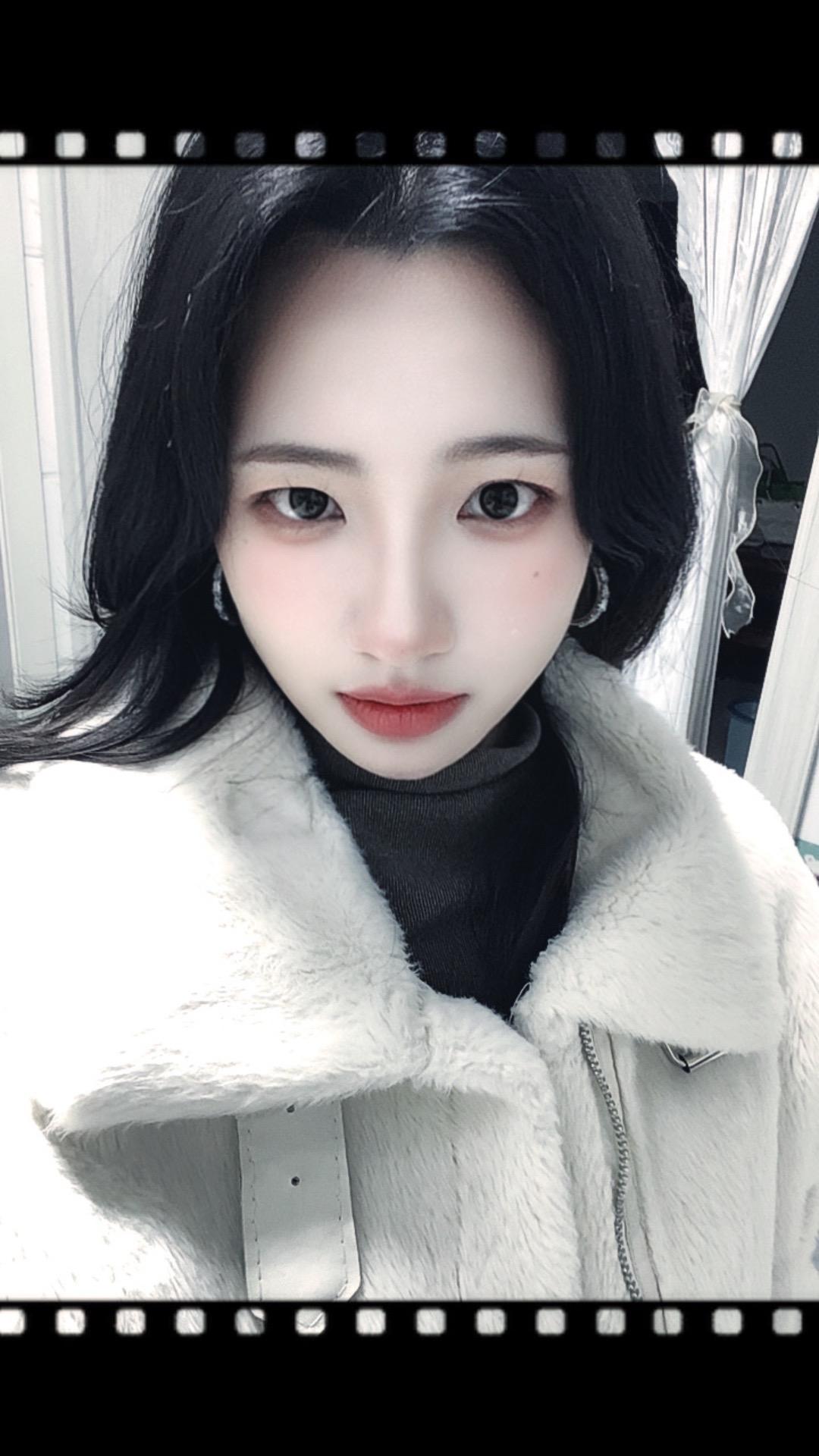 爱应该让人变得温柔与勇敢 而不是让人时常感到委屈与妥协