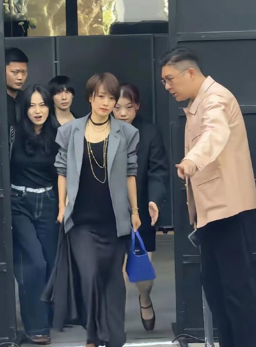 马伊琍估计很难再婚了！原因很简单，不是没异性关注，也不是对感情彻底灰心，而是现在