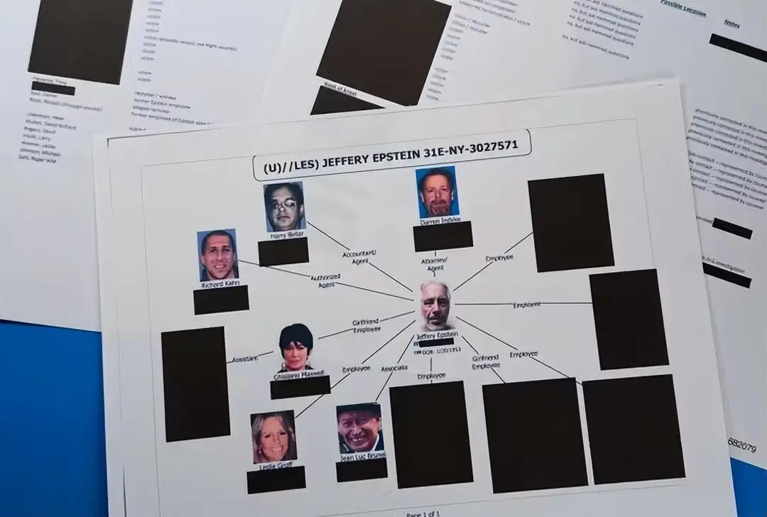 爱泼斯坦案是当代最引人注目的丑闻之一，涉及权贵阶层、性贩卖和权力滥用。近年来，随