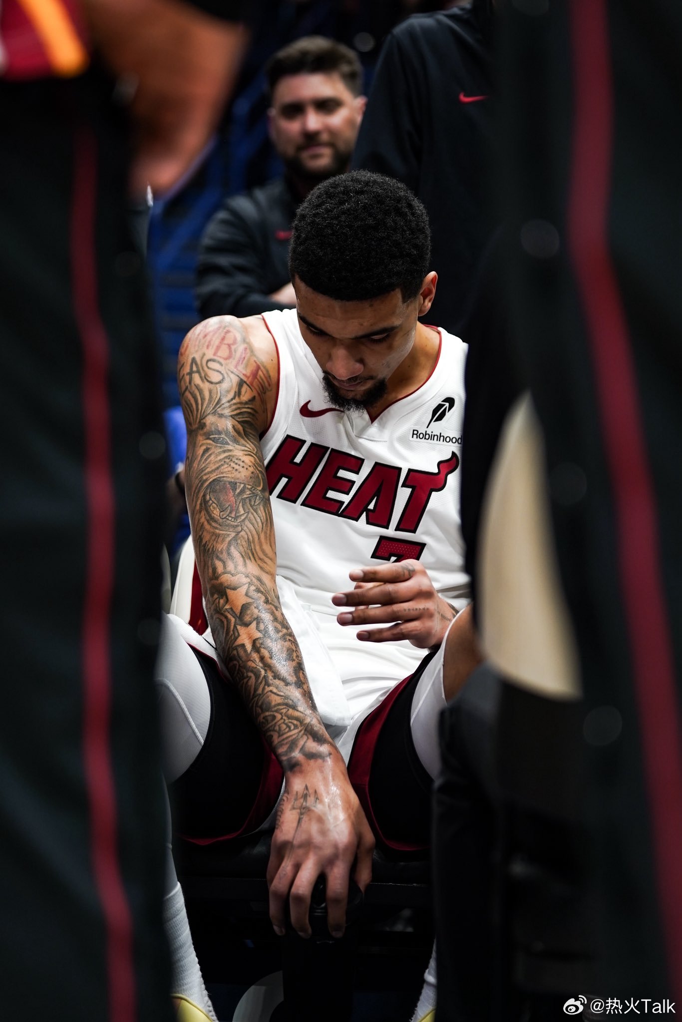 第三节，别再崩了比赛，该赢一场了热火vs鹈鹕nba常规赛