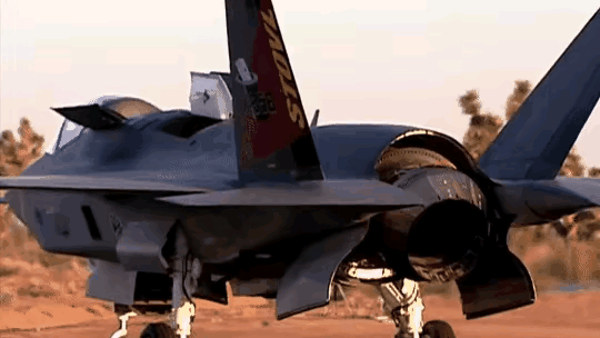 F-35的垂直起降技术，借鉴了苏联的雅克-141？

不少人觉得F-35的垂直起