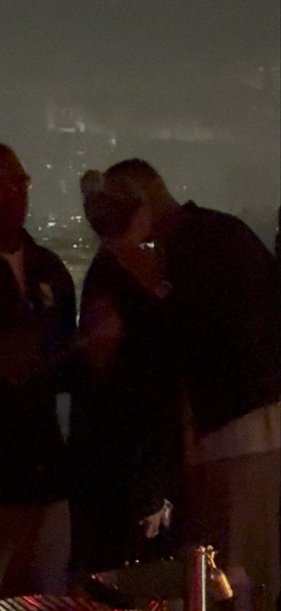 💕姆巴佩坠入爱河 