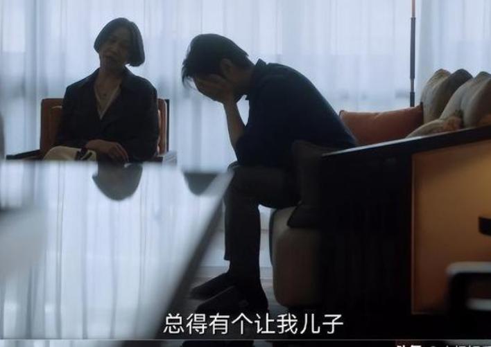 “被白嫖了？”上海，一女子长期与公司的男领导，以夫妻名义同居，为了生下“儿子”，