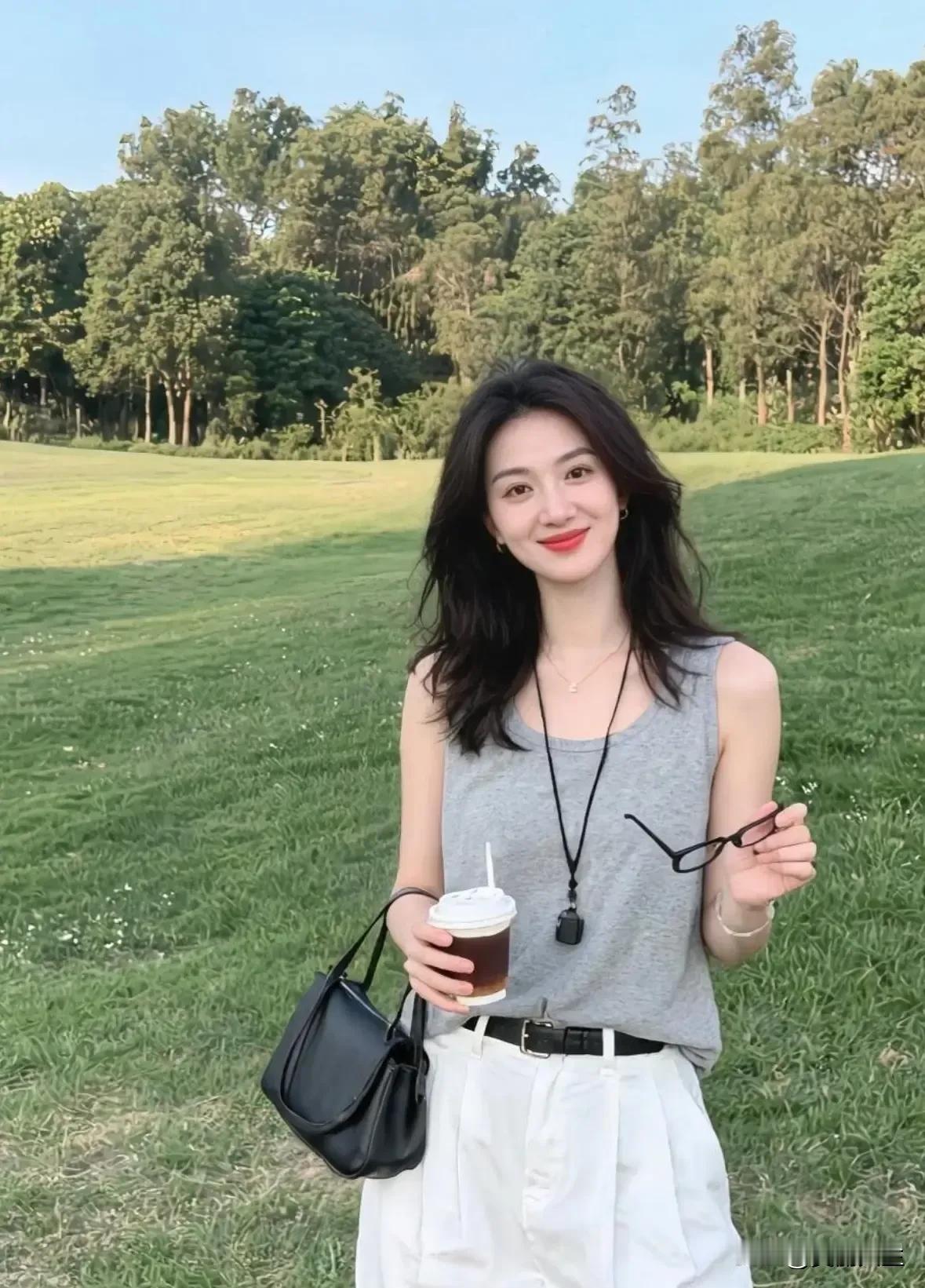 不知天上宫阙
今夕是何年❤️
​——望仙谷