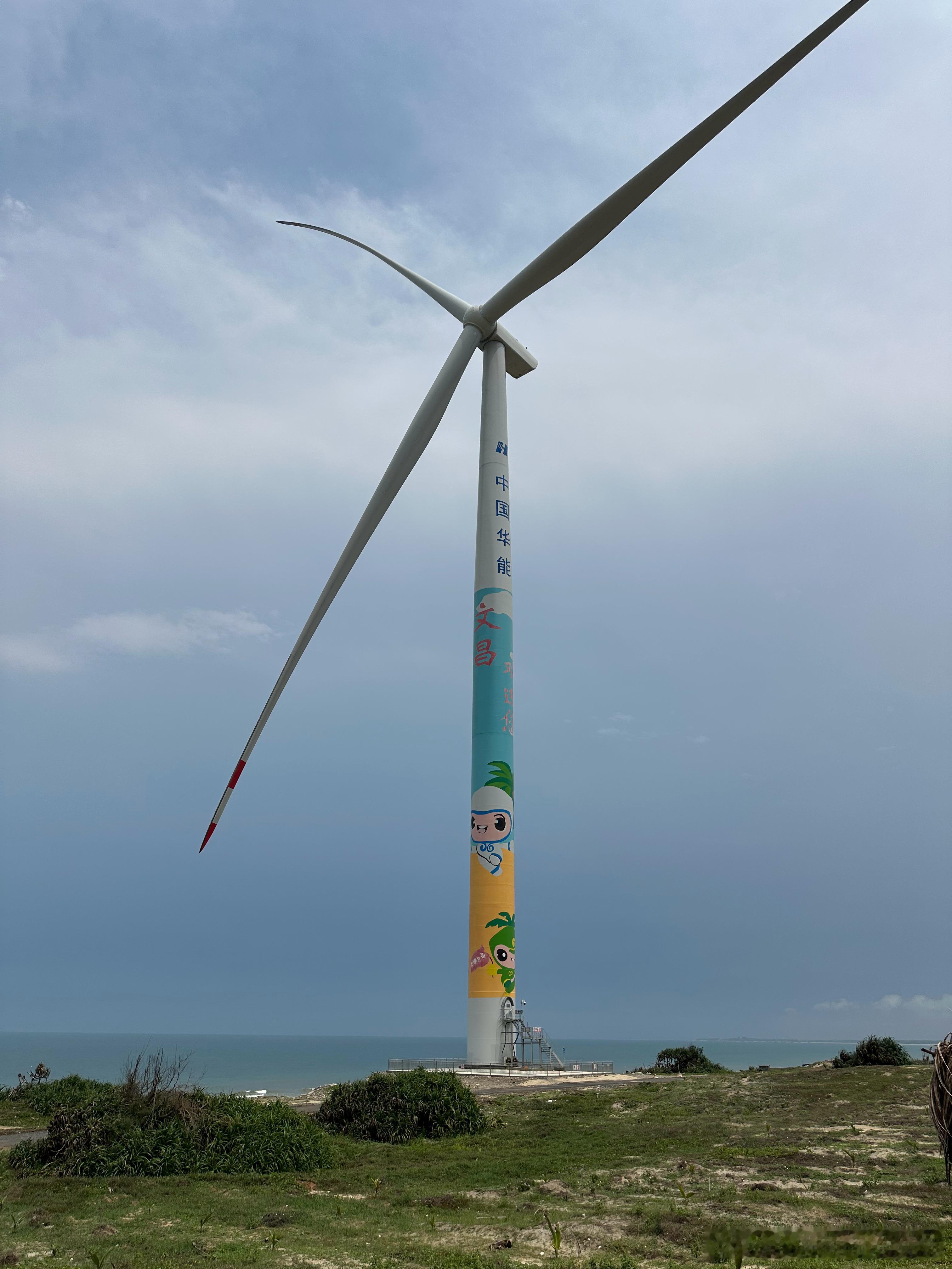 果然审美和自由是小鹏Mona M03给的最大情绪价值！趁着海南还不算太闷热，逃离