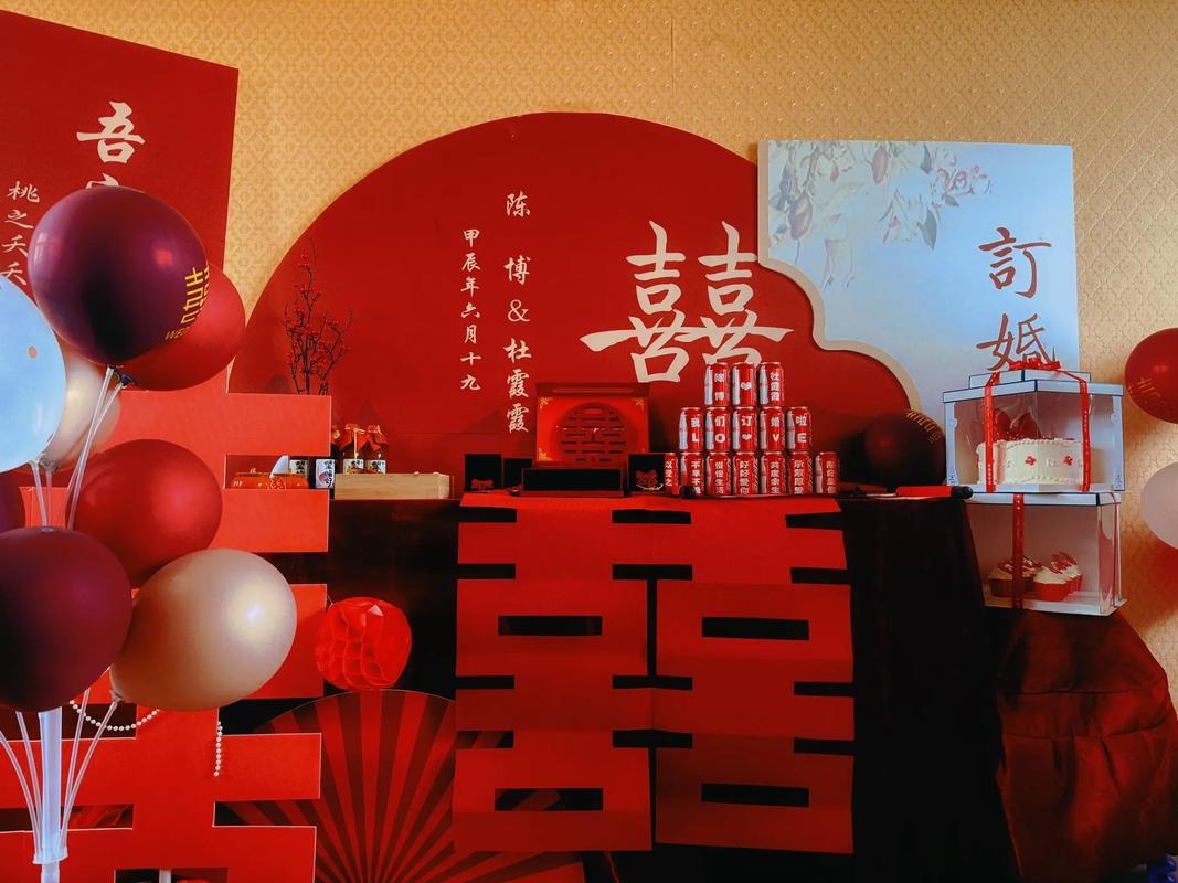 很多人都以为今天相亲市场上讲究门当户对，以前就不讲究了，这话其实不对。哪怕是二三