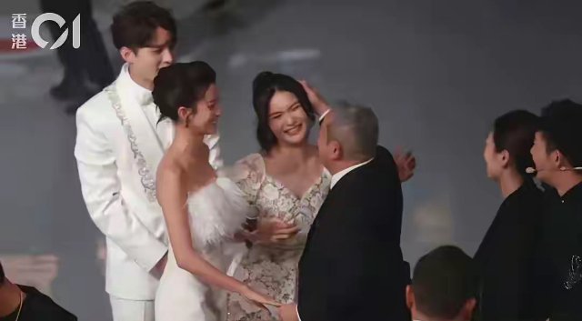 曾志伟的经典“小动作” ​​​