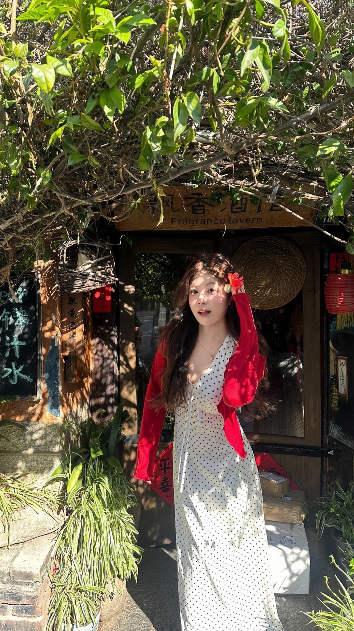 爱自己就会明媚又漂亮