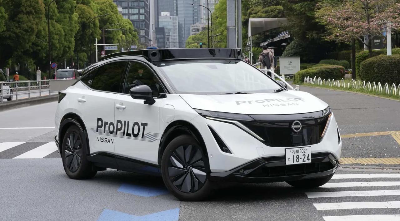 日产在东京展示自动驾驶技术
日产上周发布了全新的“让智能出行点亮生活”愿景，AI