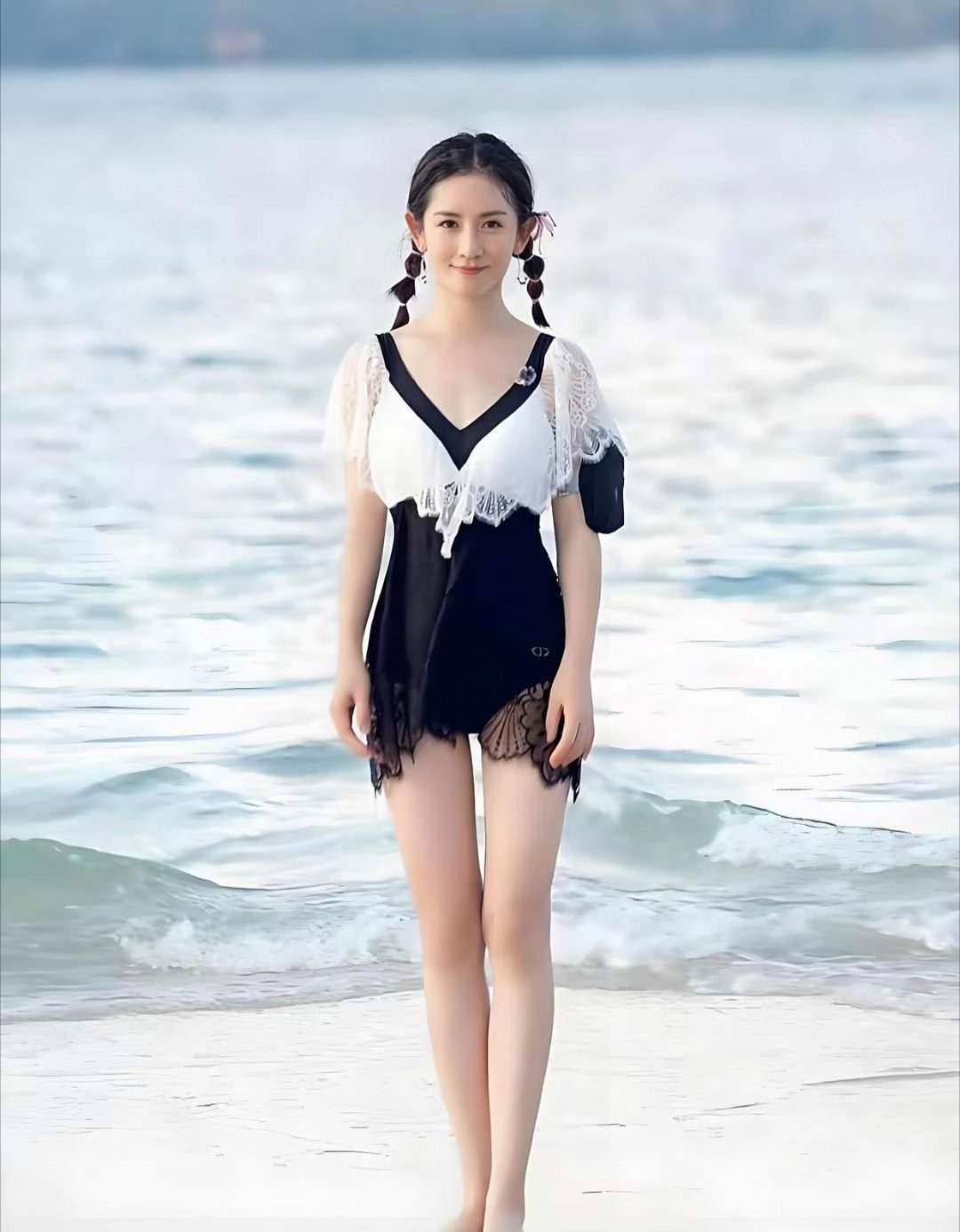 这是24岁的谢娜 ​​​