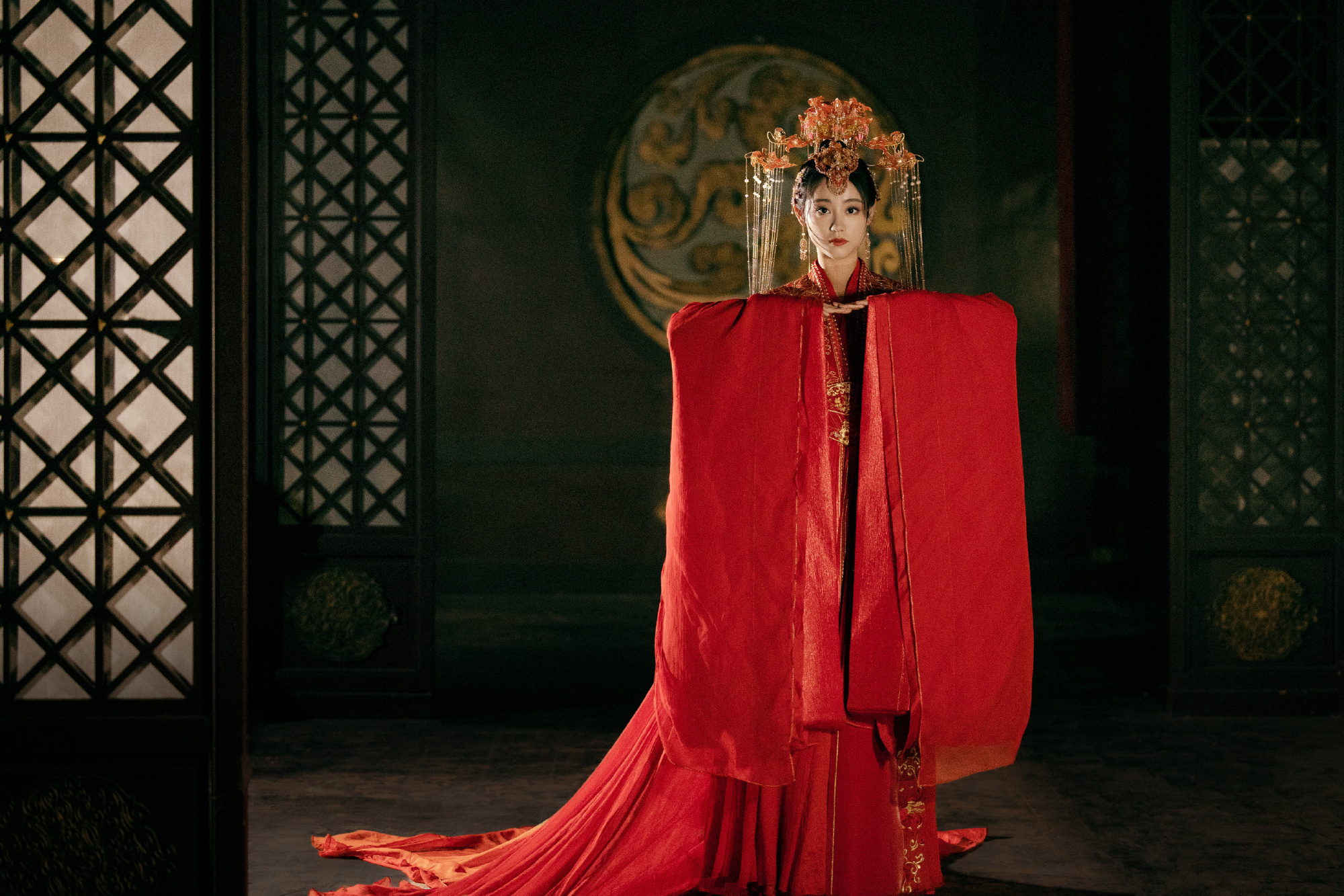 祝绪丹古风大赏：最美新娘，灼灼红裳跨越千年 ​​​