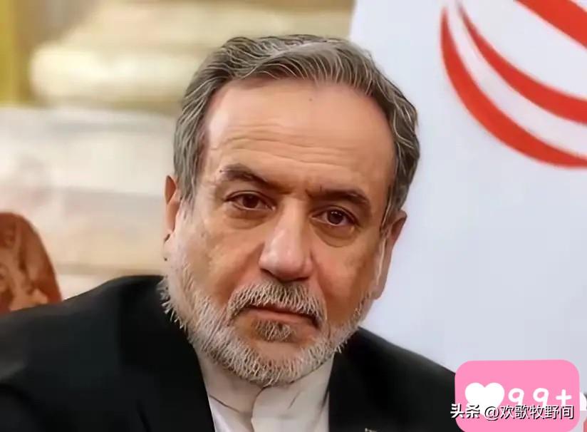 伊朗这波硬气了！
刚被美以联军空袭，德黑兰没急着哭惨，反手就拨通了沙特、阿联酋等