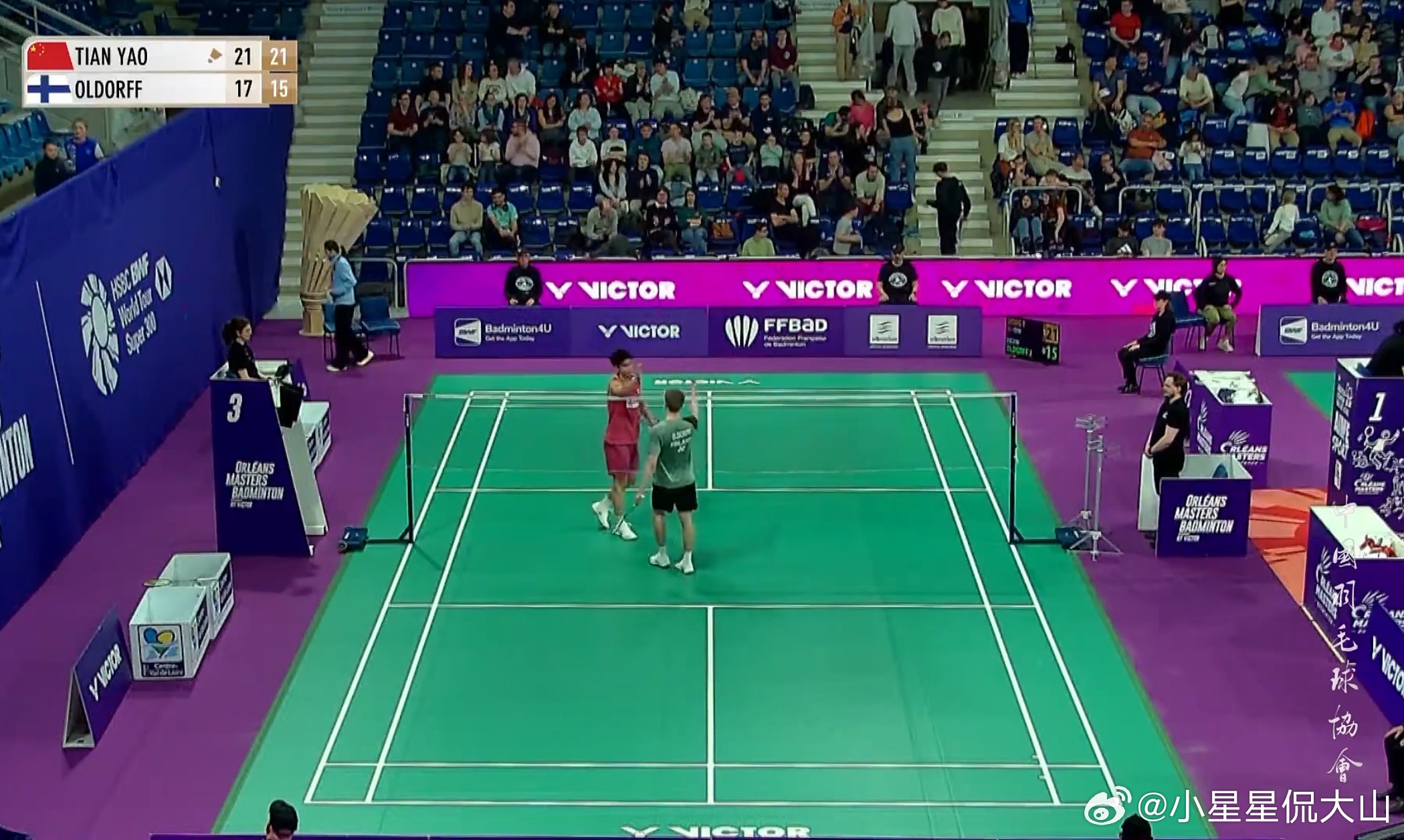 董天尧🇨🇳 21-17、21-15 🇫🇮奥尔多夫下轮：董天尧🇨🇳 v