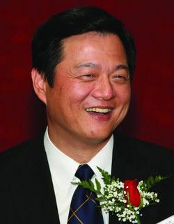 必须夸！
周锡玮重庆寻根暖到了！


周锡玮这事做得挺接地气
为碗三十年记忆的小