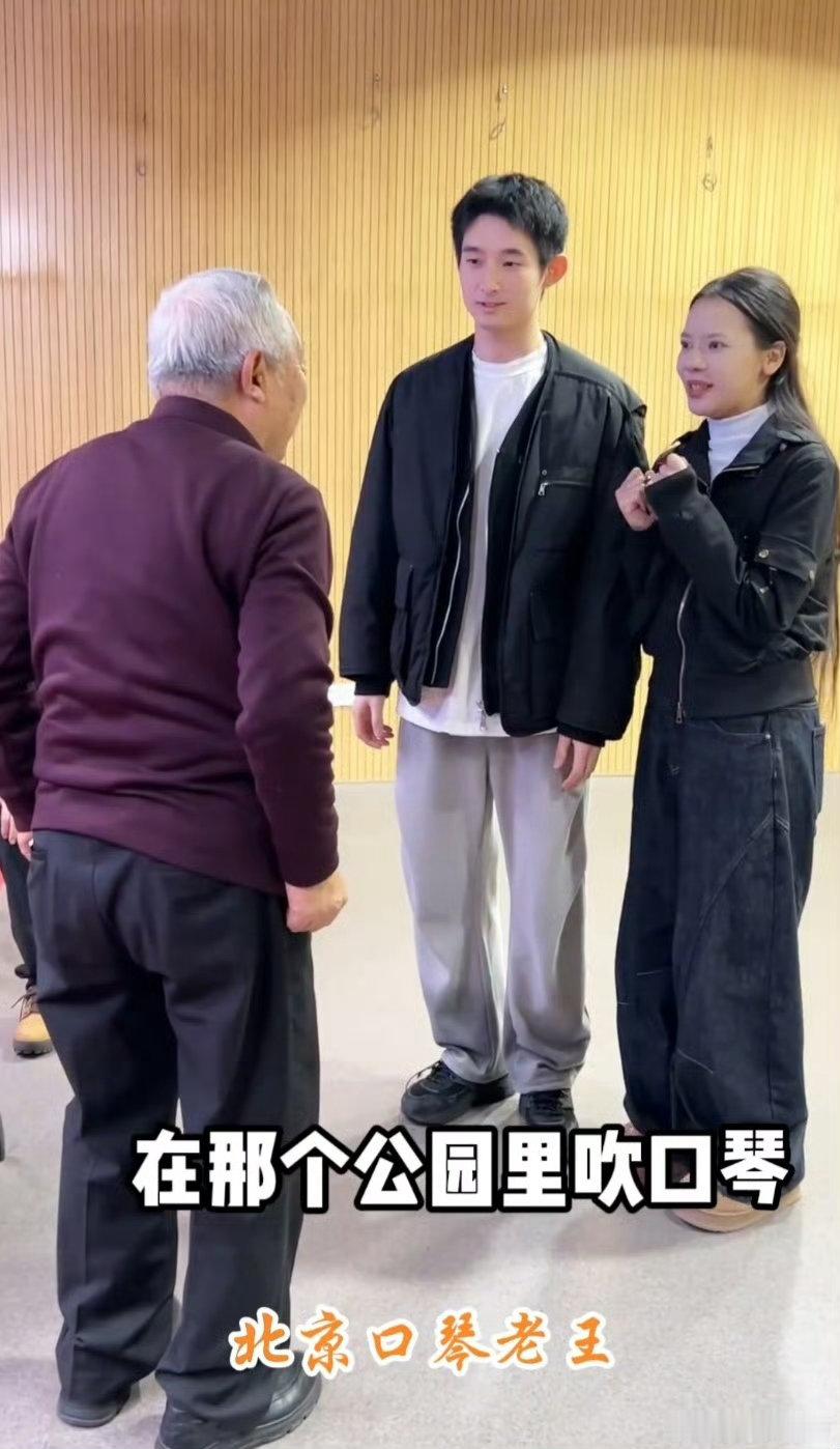 声鸣远扬选手唱青藏高原好听声鸣远扬很难想象有人能把这首歌唱得这么好！选手的高音清