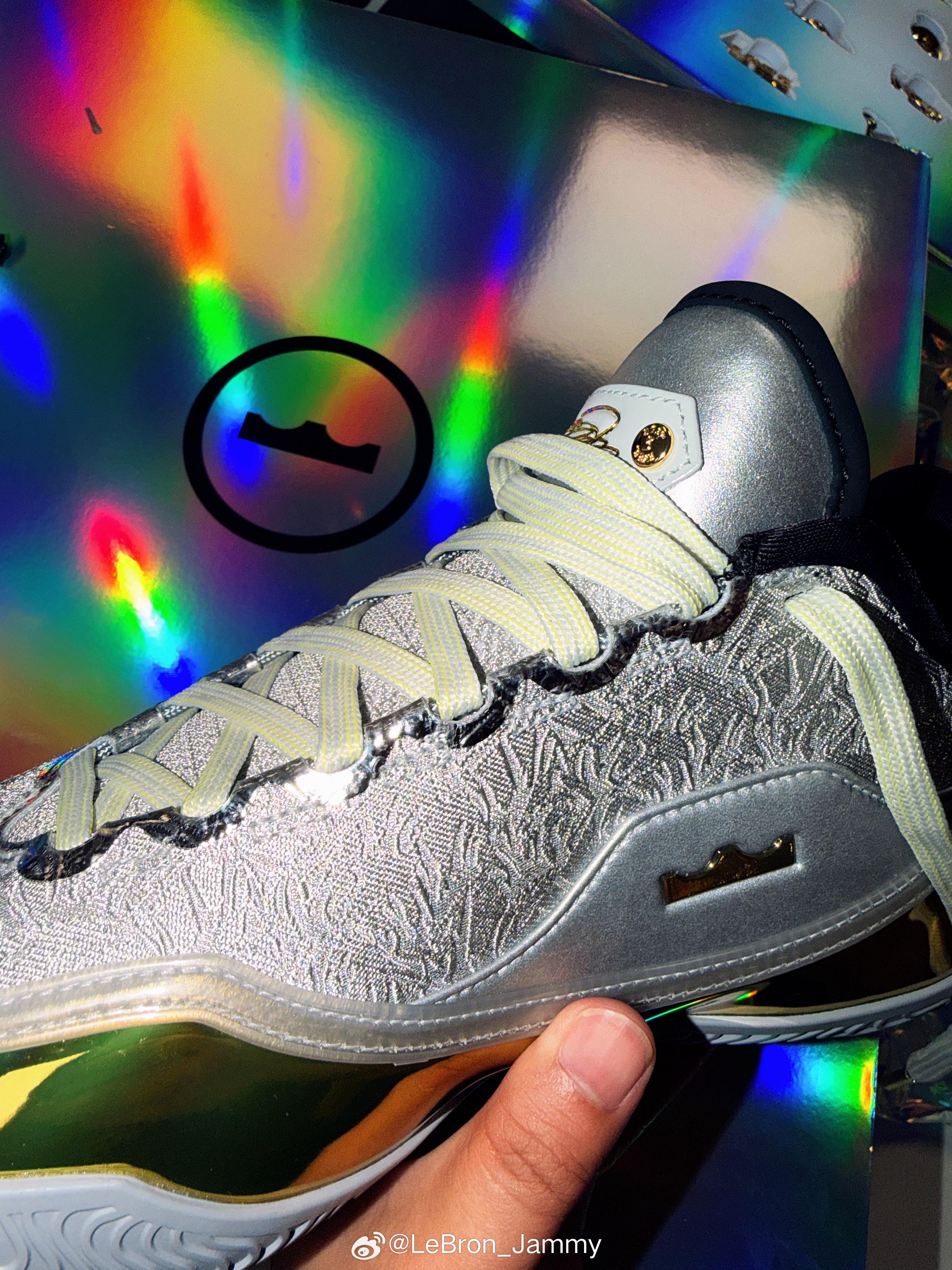 送给自己的520礼物Nikelebron23篮球鞋