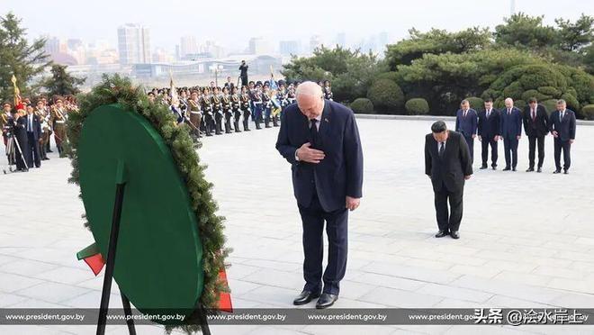 白俄总统卢卡申科首访朝鲜，一个“细节”突显三国关系不一般。卢卡申科对“友好国家”