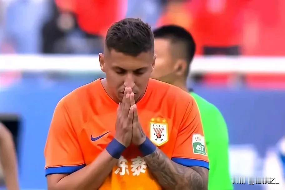 聚焦京鲁大战，预测崔康熙大概率会派出多名年轻球员冲击上半场。
  王大雷首发没悬