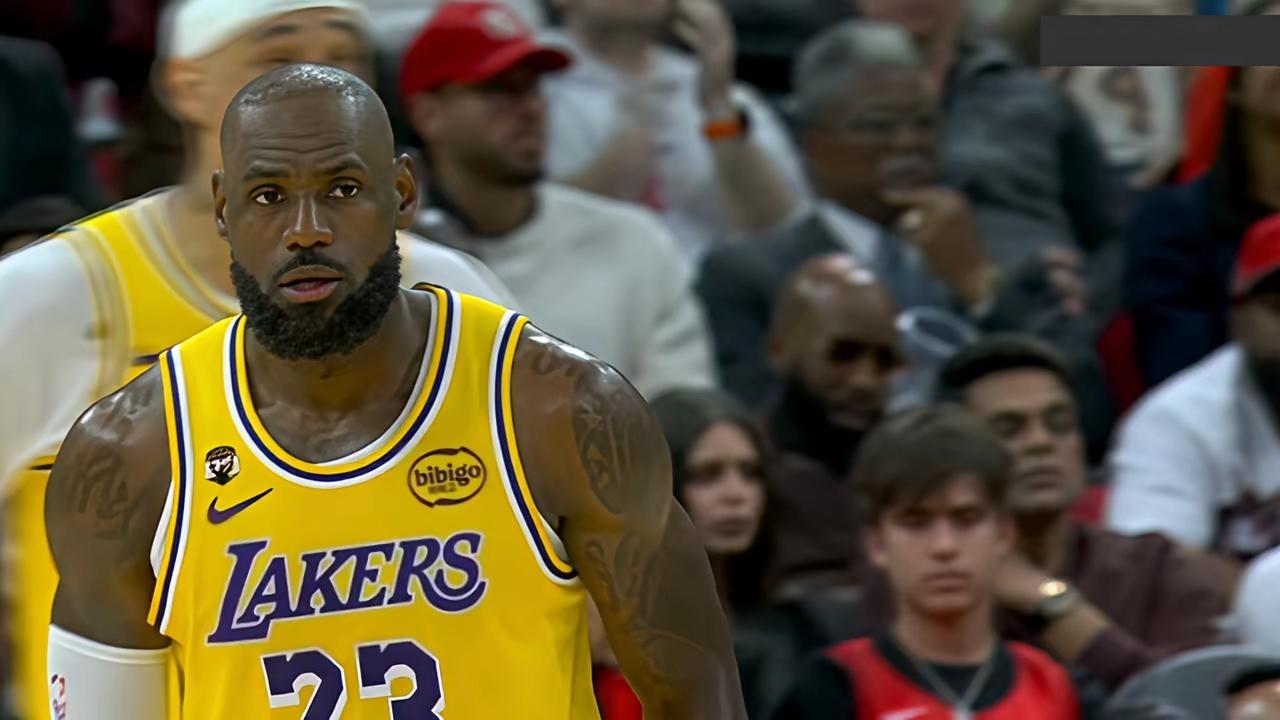 NBA巨星詹姆斯；在40多岁的年龄，打出了无与伦比的表现：首发出战34分钟，投篮