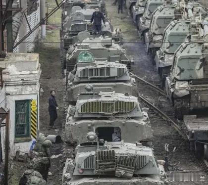 从纯军事角度来说，如果俄罗斯军队跟北约直接爆发军事冲突，很大概率上会被吊打。根据