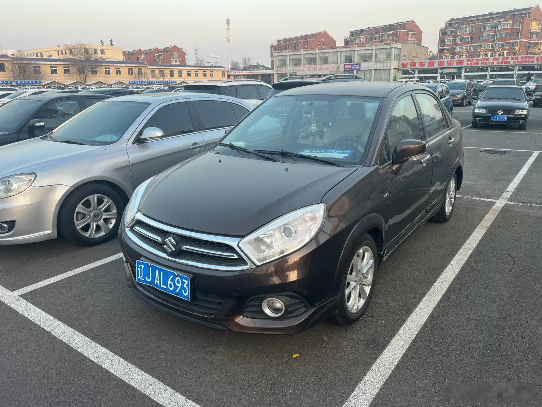 简简单单猜个车，可以说是国内最没有存在感的汽车品牌之一了，另外那个省在很多车迷心