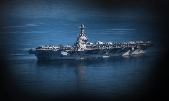 福特号航母起火细节曝光，一连烧了30个小时，再不撤还要出问题
 
一周前，“福特