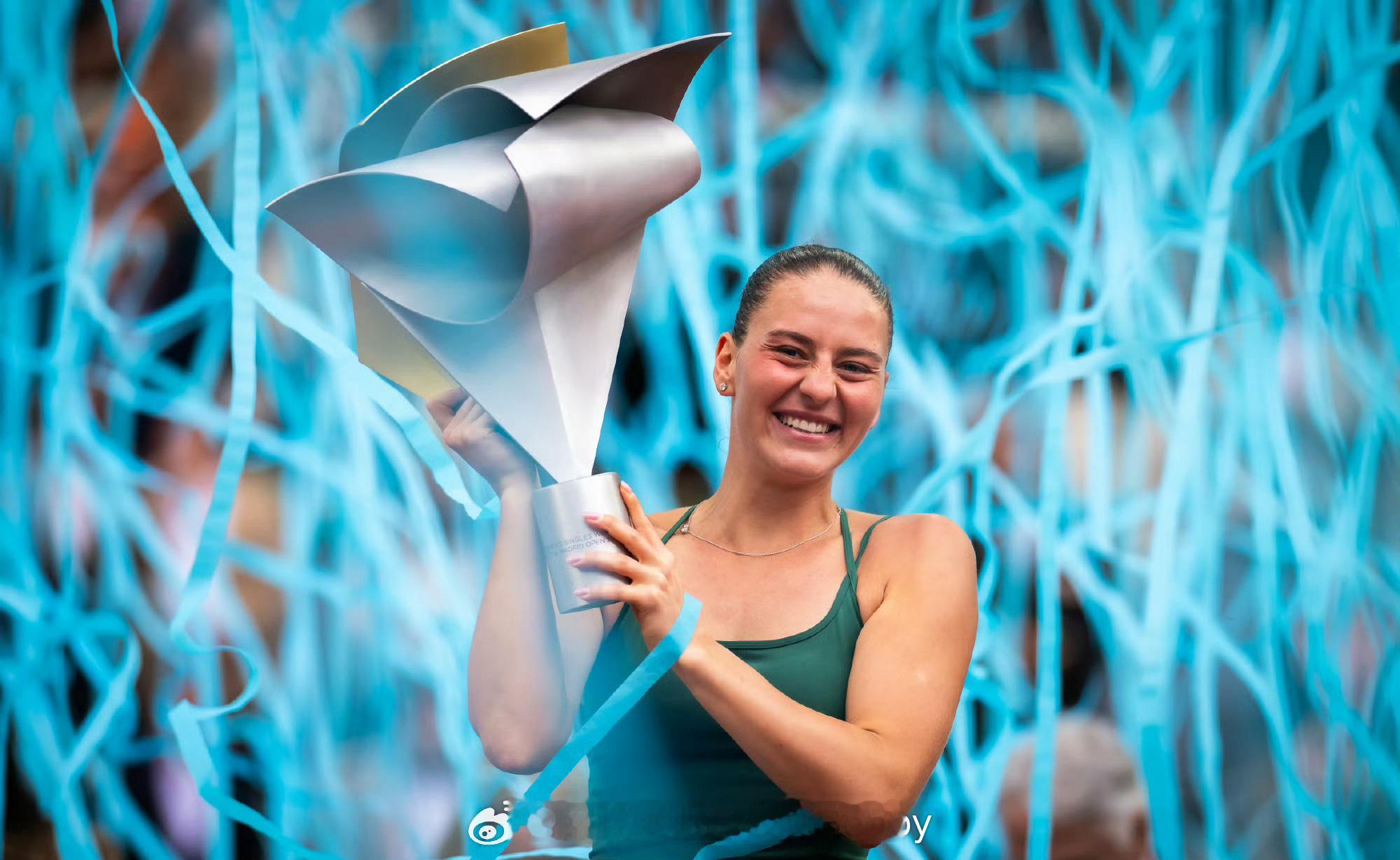号外，号外📢新科马德里冠军🏆退赛🥶科斯秋克因伤退出WTA1000罗马赛，克