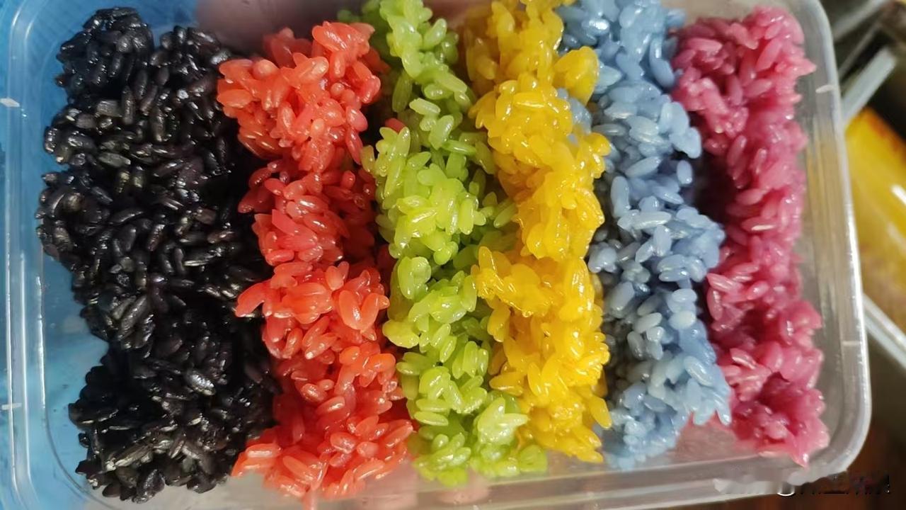 购买方便，没时间做早餐时可随时买[鼓掌][鼓掌][鼓掌][比心][比心][比心]