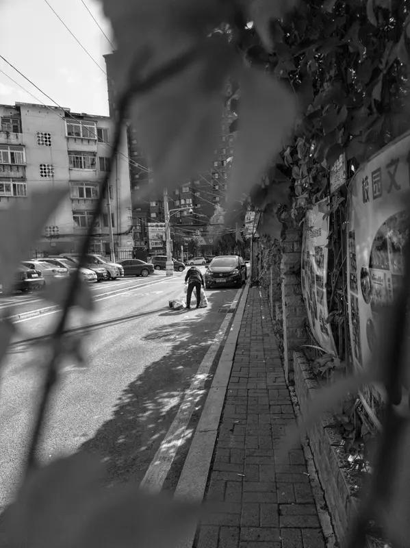 缺爱和缺钱你更害怕什么经常安慰自己的一句话是什么 
        关于