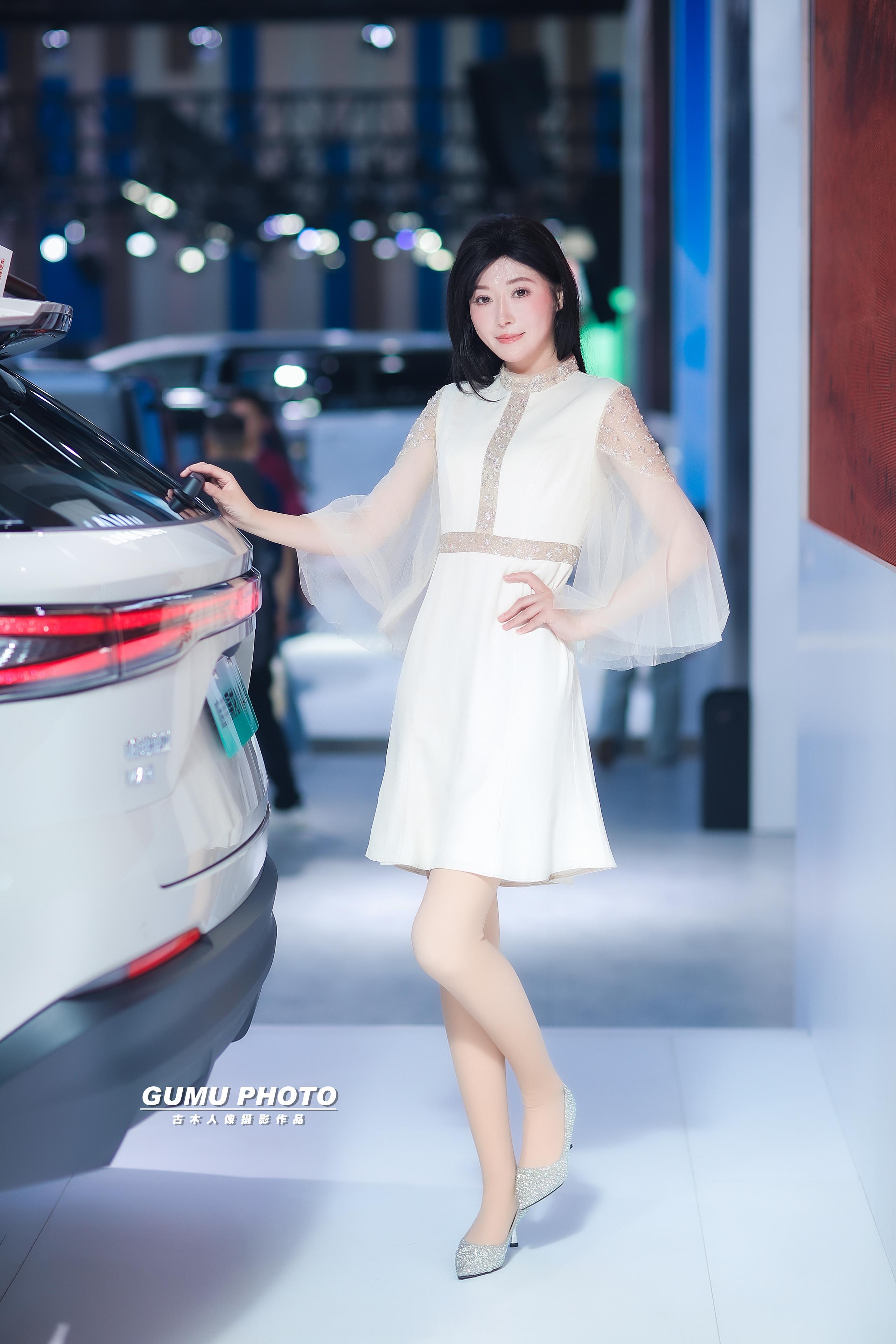 2025贵阳国际车展长城展台主持小姐姐  2025贵阳国际车展贵阳国际车展  ​
