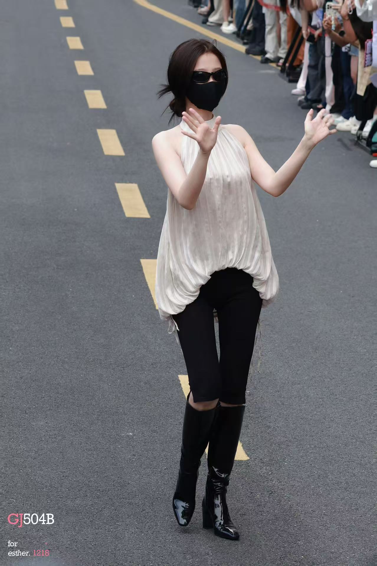 虞书欣 EstherStyle私服穿搭来自星星的穿搭 🪄摩登靓女风穿搭2607