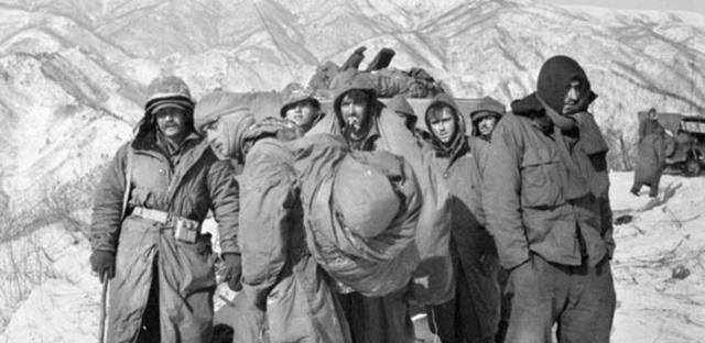 1953年，抗美援朝战争结束后，有人询问五星上将麦克阿瑟：“哪个中国人让你印象最