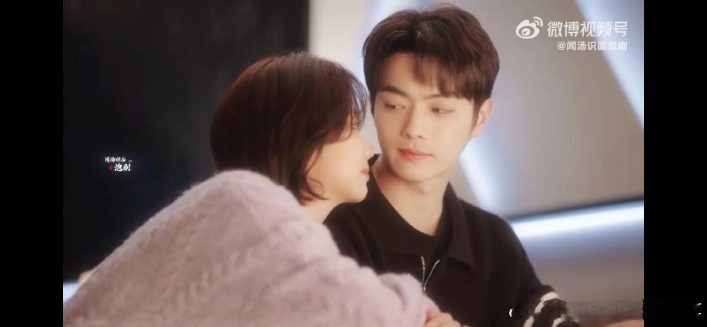 #韩少你的白月光夫人找到了#真的是让我感叹缘分的奇妙啊，两个人不经意间的相遇，最