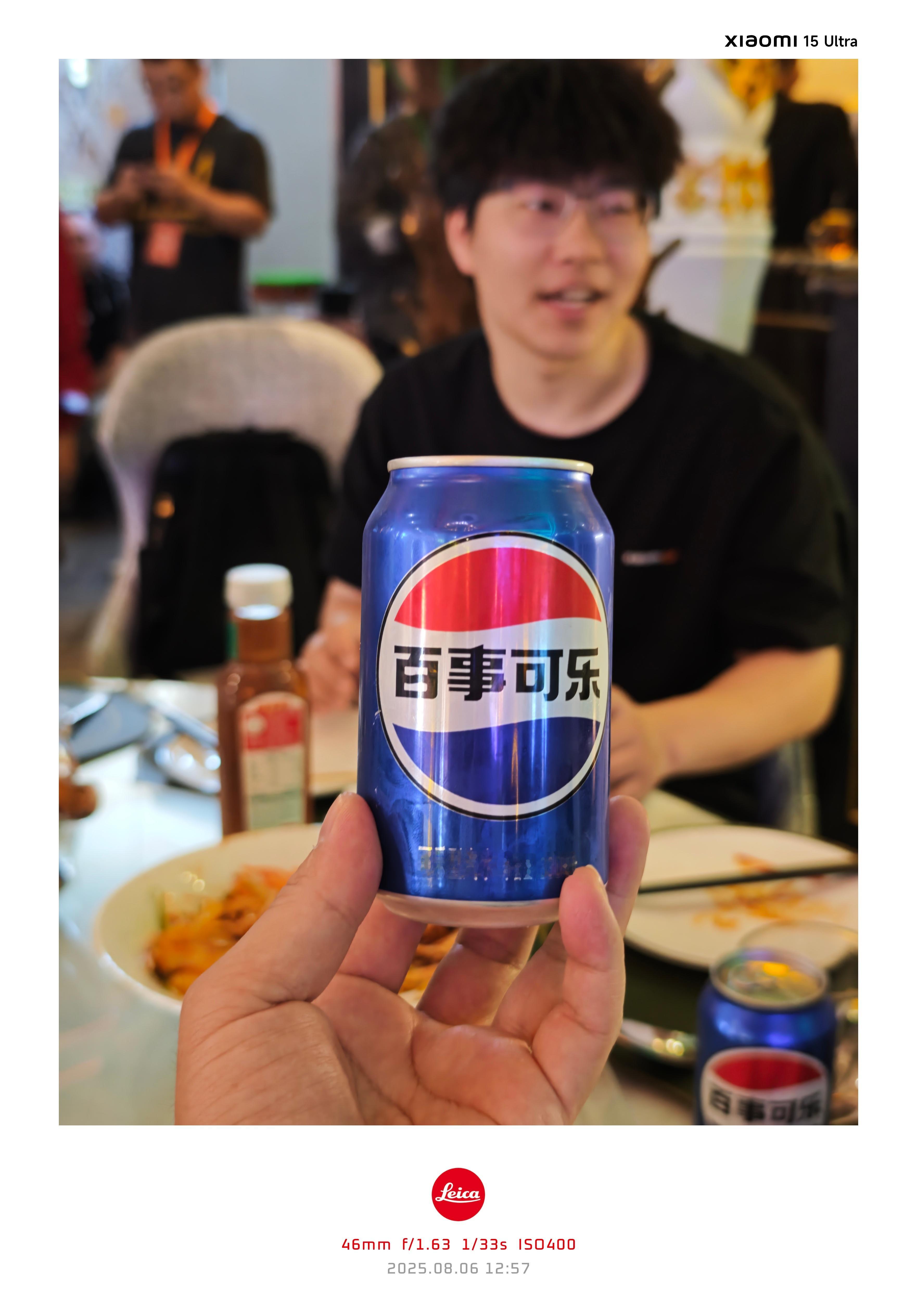 真的遇见了，朋友喝可乐只喝可口可乐，不喝百事可乐的 ​​​
