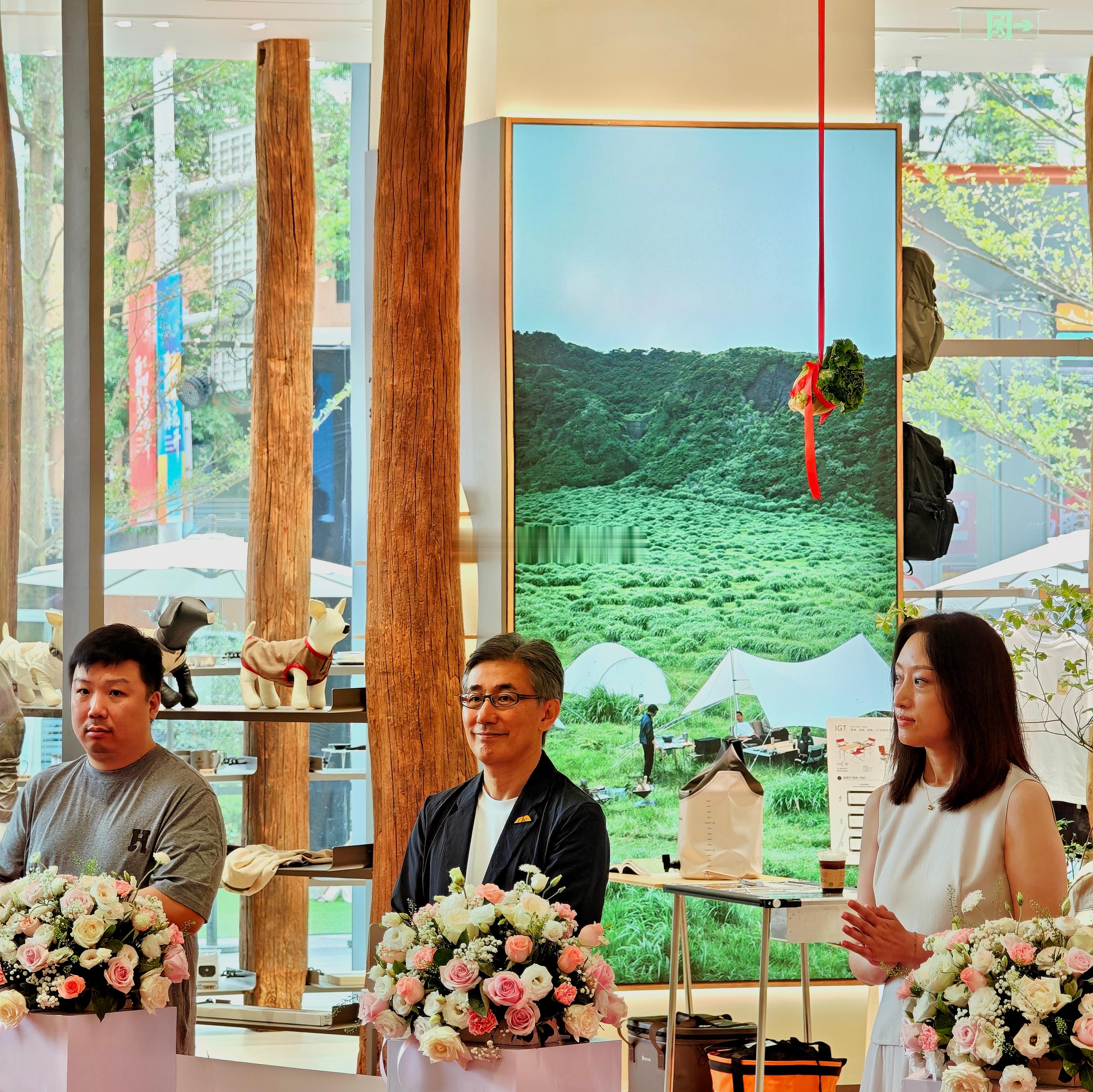 厦门商业 昨天官宣比音勒芬成了中国核心战略合作伙伴。今天就来厦门万象城剪彩sno