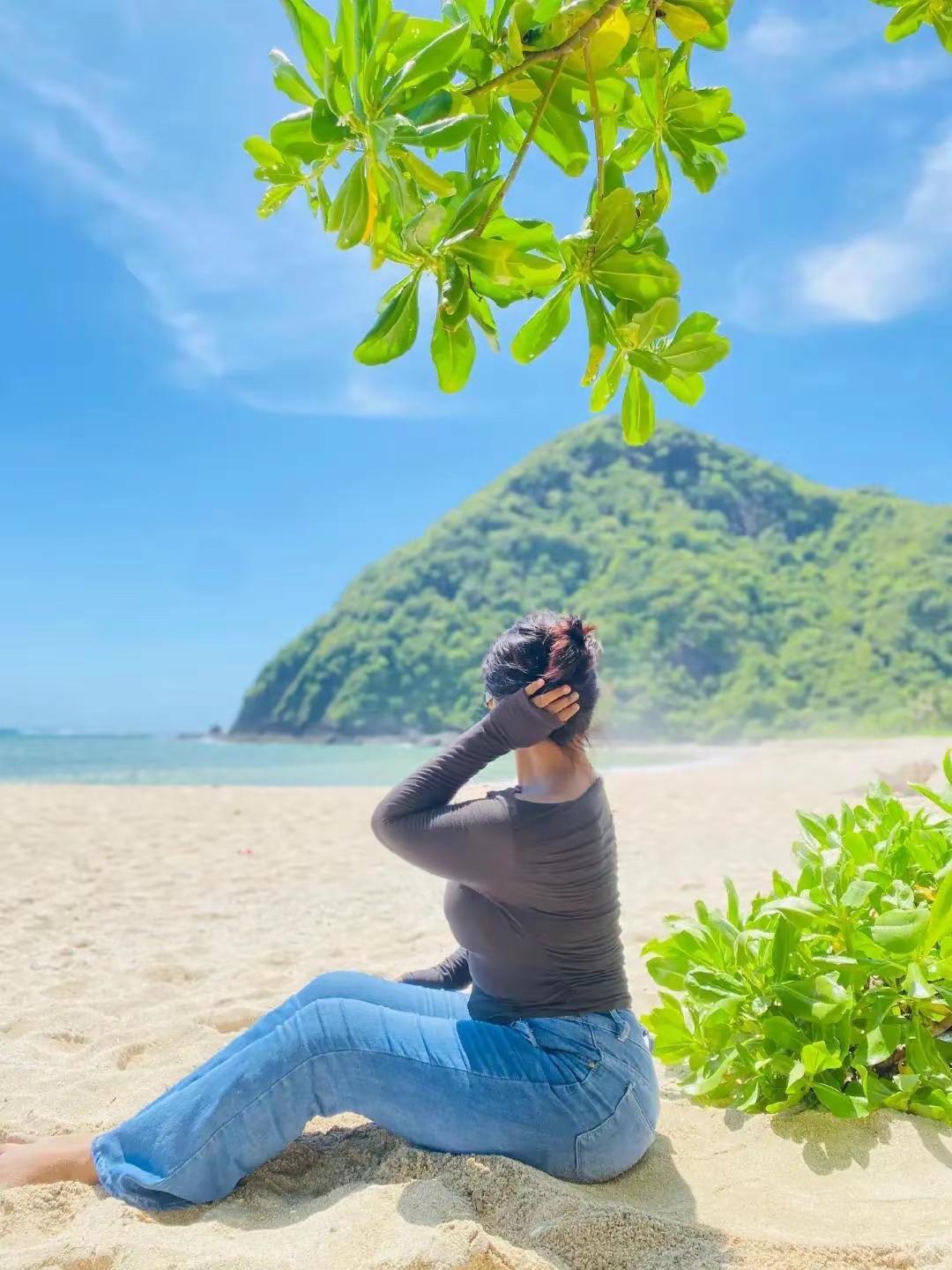 拍照姿势 海边拍照 度假穿搭 出游穿搭 美景美景