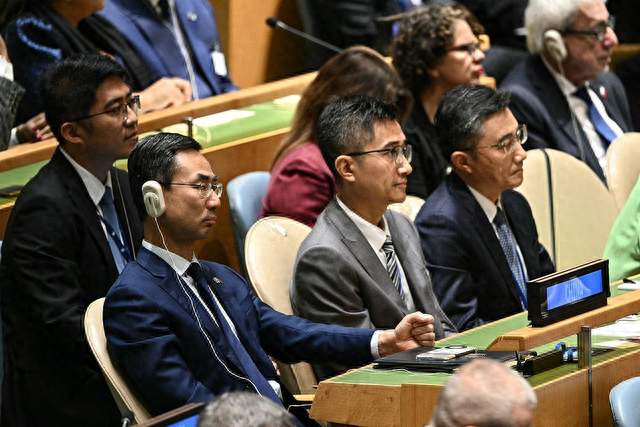 高市联大逼删“敌国条款”！中方台下冷眼，这盘棋没那么简单