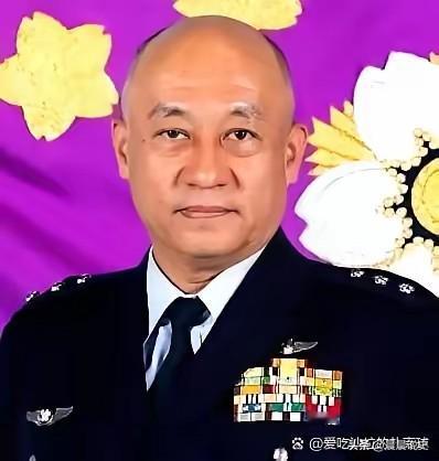 日本统合幕僚长南云宪一郎曾提到，如果哪天中日之间爆发像俄乌冲突那样的持久战，日本