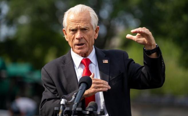 外媒报道，特朗普首席贸易顾问纳瓦罗在美媒节目中说道：“现在中国在欧洲、印度，在美