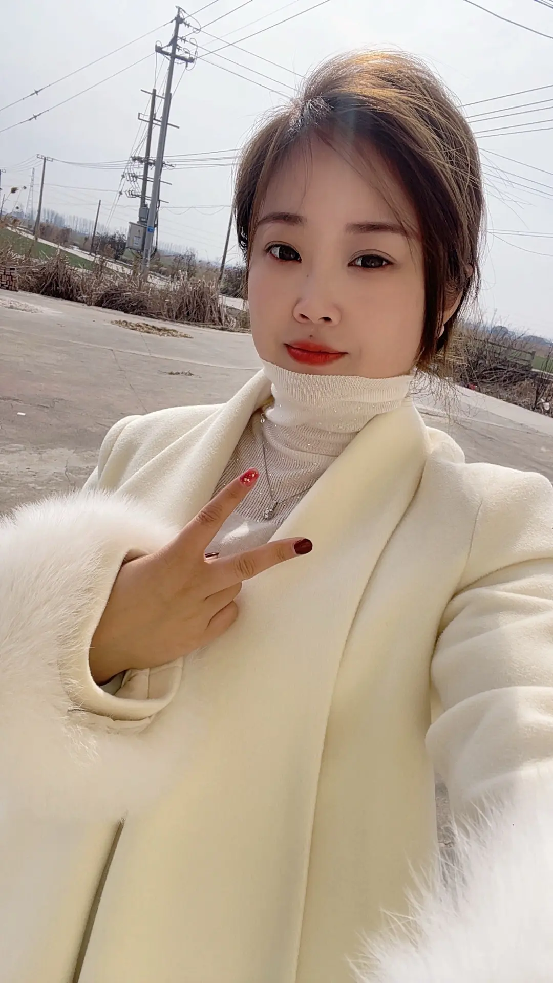 不图事事圆满！只图事事顺！