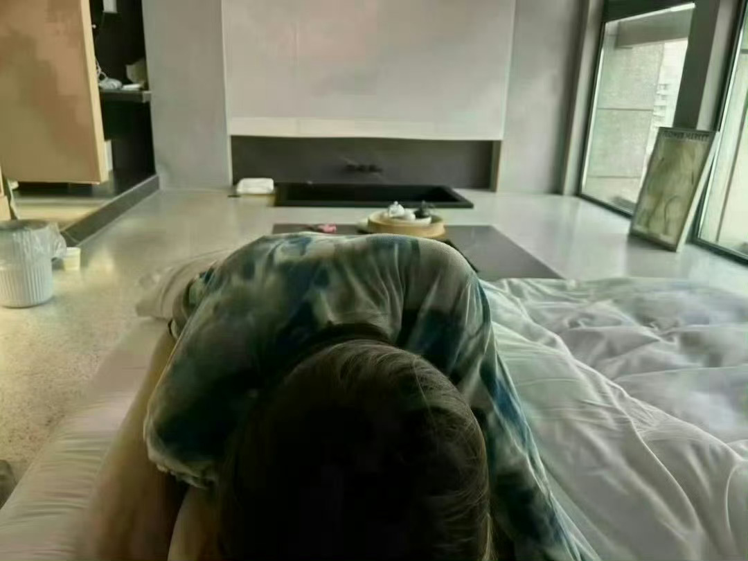 爱是一场吞吞吐吐的教学现场 